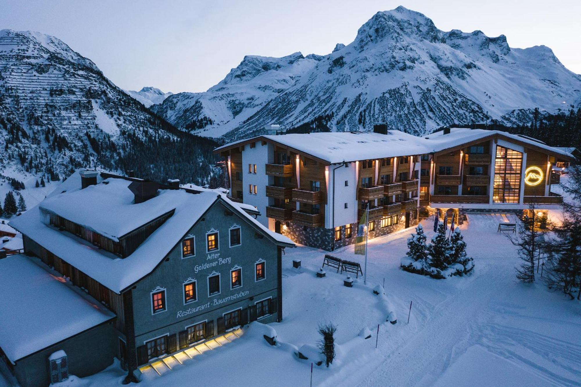 Hotel Goldener Berg Lech am Arlberg Exteriör bild
