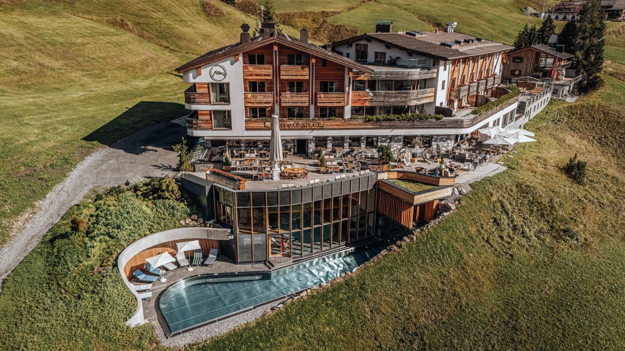 Hotel Goldener Berg Lech am Arlberg Exteriör bild