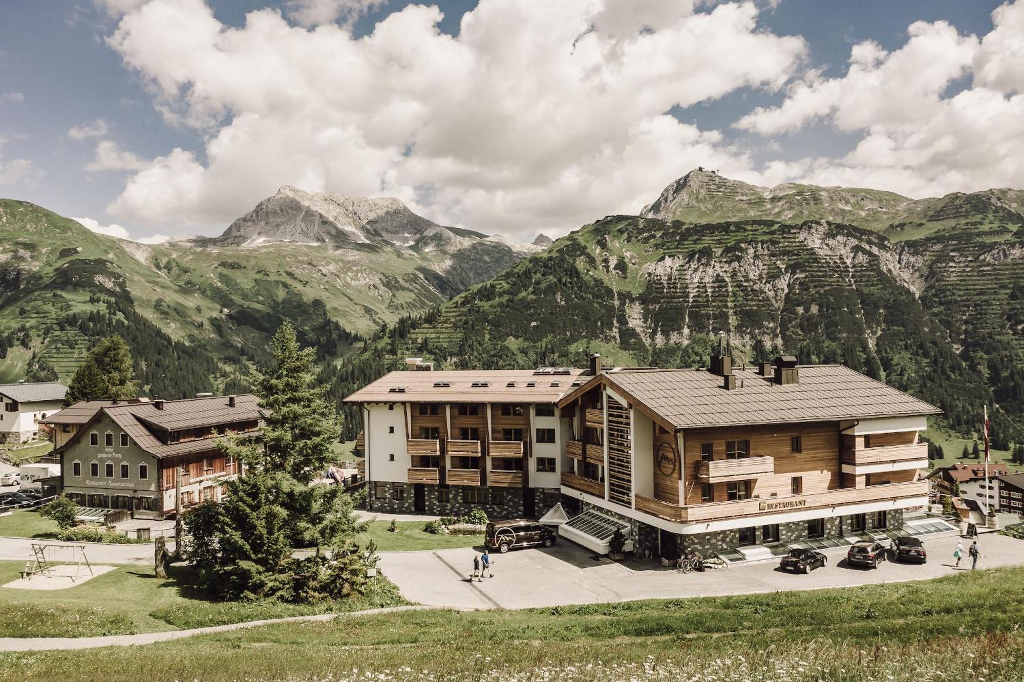 Hotel Goldener Berg Lech am Arlberg Exteriör bild