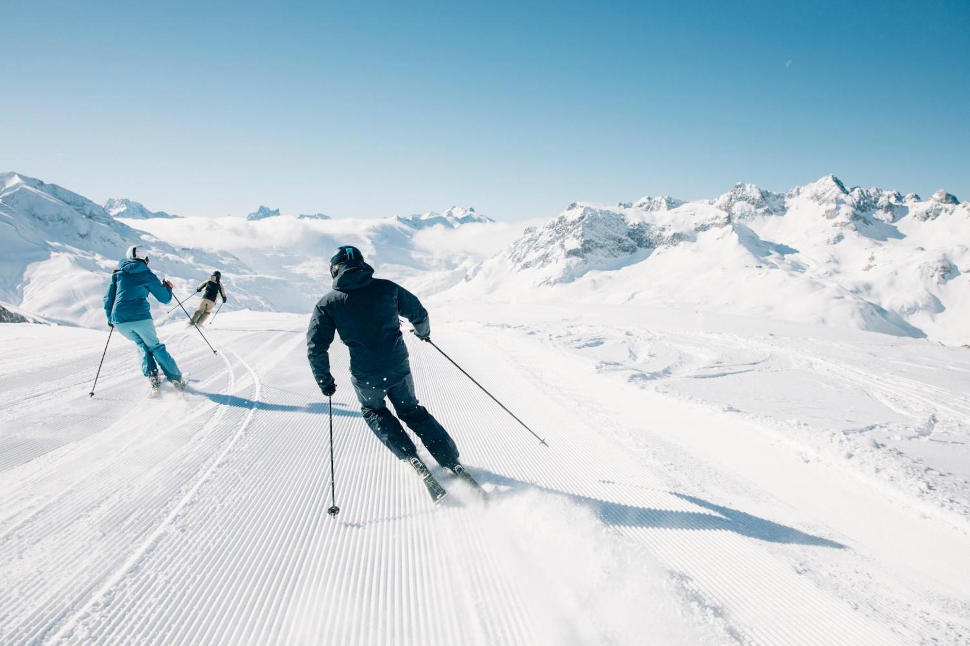 Hotel Goldener Berg Lech am Arlberg Exteriör bild