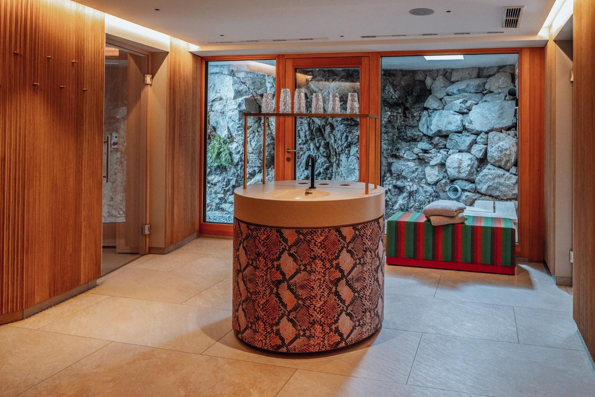 Hotel Goldener Berg Lech am Arlberg Exteriör bild