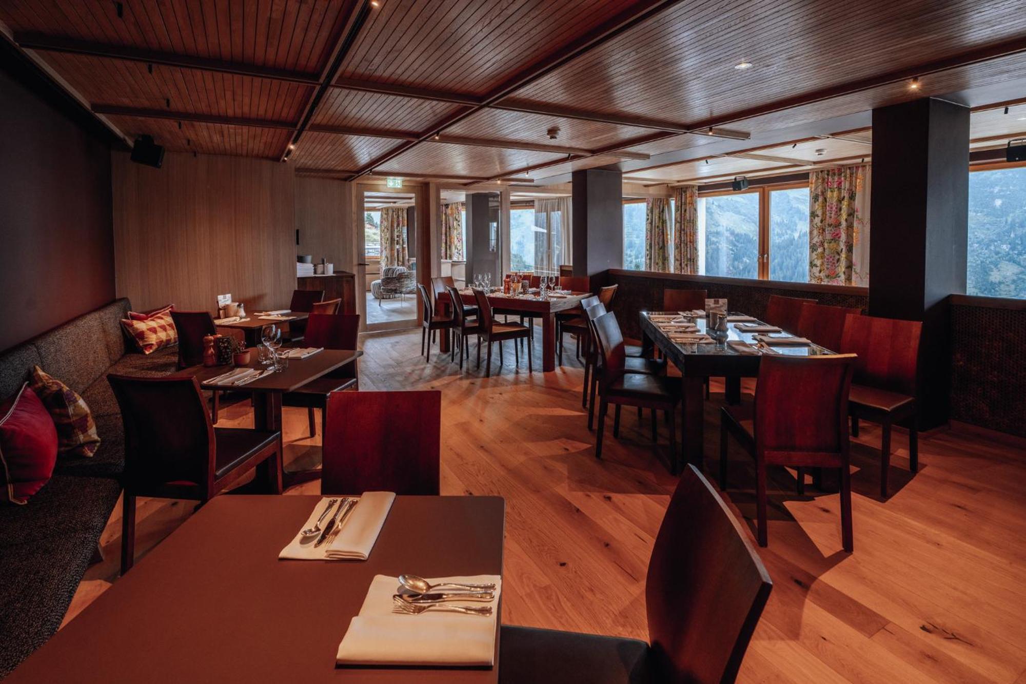 Hotel Goldener Berg Lech am Arlberg Exteriör bild